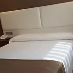 La De Roces