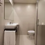 酒店 La De Roces *
