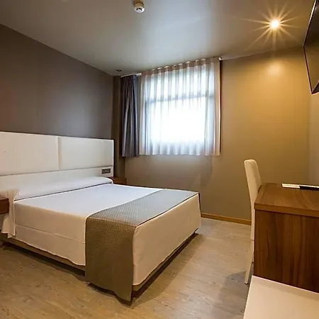 La De Roces Hotel