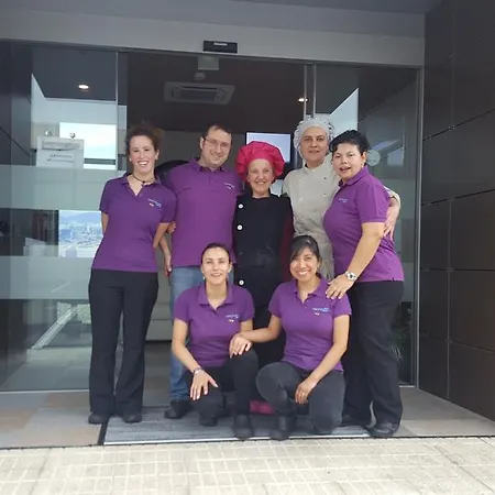 Hotel La De Roces *
