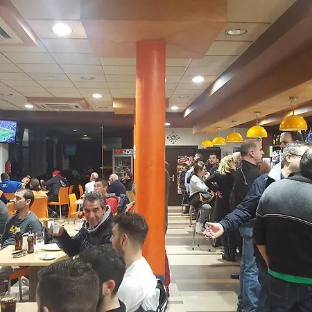 La De Roces Отель